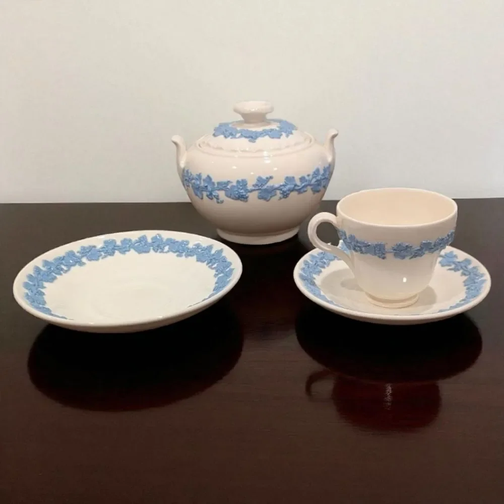Wedgwood #2243 20th Century 40's-80's Embossed Queens Ware tea set serving piece